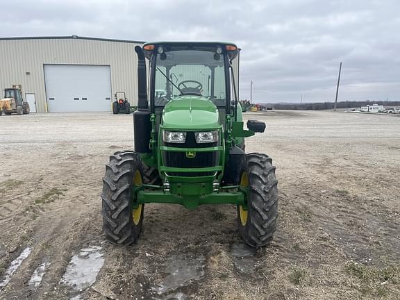 Image of John Deere 5100E equipment image 1