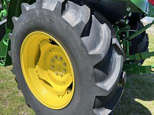 Main image John Deere 5100E 22