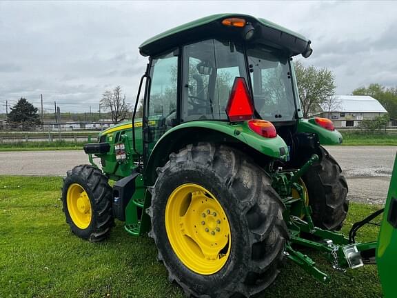 Image of John Deere 5100E equipment image 1