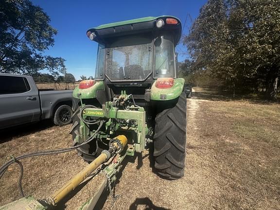 Image of John Deere 5100E equipment image 4