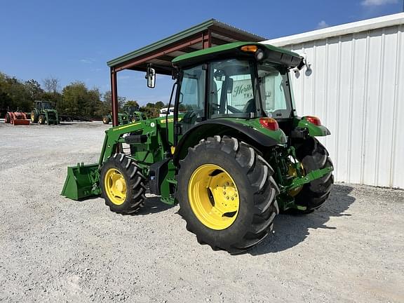 Image of John Deere 5100E equipment image 2