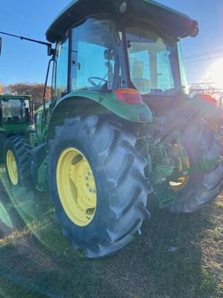 Image of John Deere 5100E equipment image 2