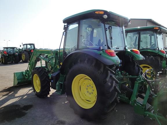 Image of John Deere 5100E equipment image 1