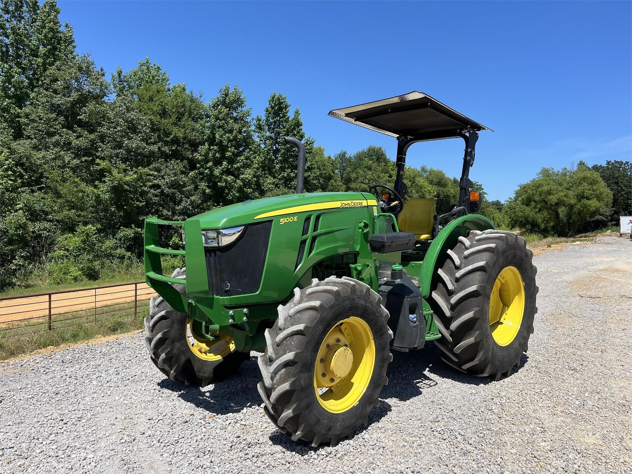 Main image John Deere 5100E