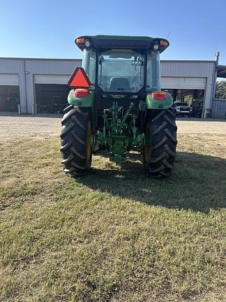 Image of John Deere 5100E equipment image 2