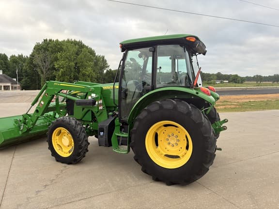 Image of John Deere 5100E equipment image 1