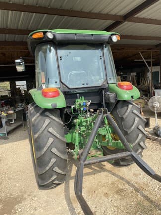 Image of John Deere 5100E equipment image 4