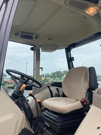 Image of John Deere 5100E equipment image 3