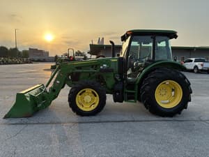 2022 John Deere 5100E Image