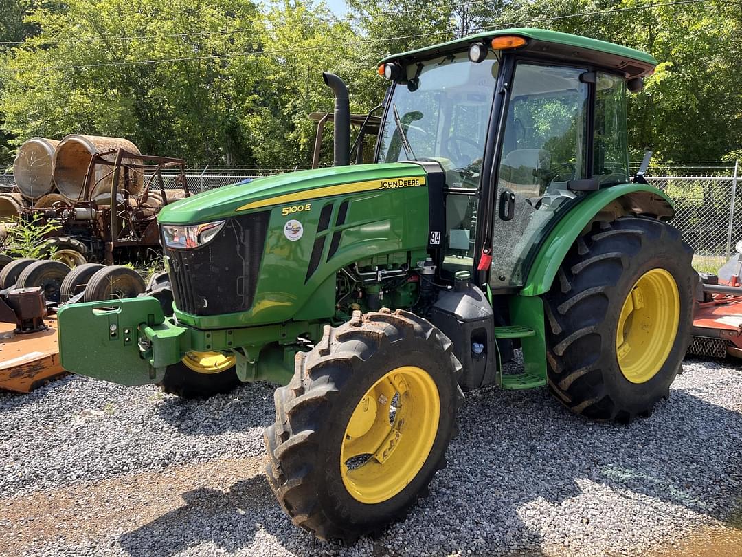 Image of John Deere 5100E Primary image