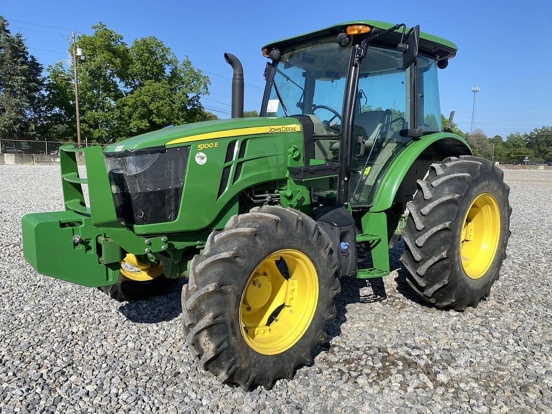 Image of John Deere 5100E Primary image