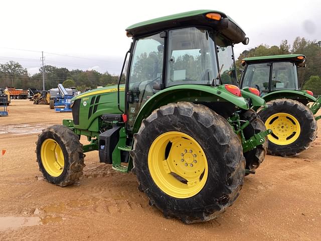 Image of John Deere 5100E equipment image 1