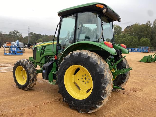 Image of John Deere 5100E equipment image 1