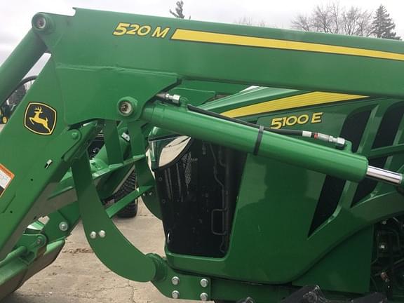 Image of John Deere 5100E equipment image 1