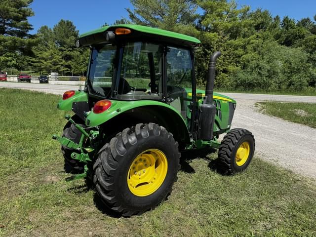 Image of John Deere 5100E equipment image 4