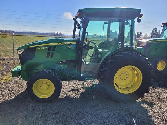 Image of John Deere 5100GN equipment image 2