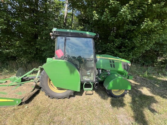 2022 John Deere 5100GN Equipment Image0