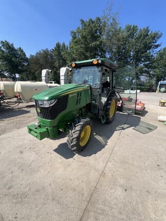 Image of John Deere 5100GN equipment image 2