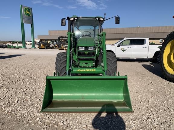 Image of John Deere 5100M equipment image 1