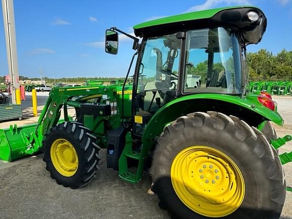 Image of John Deere 5100M equipment image 1