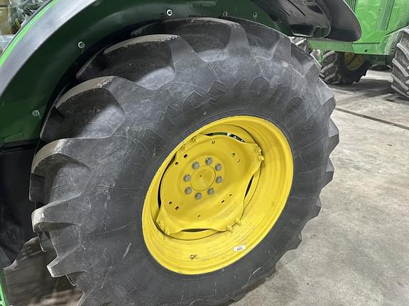Image of John Deere 5100M equipment image 3