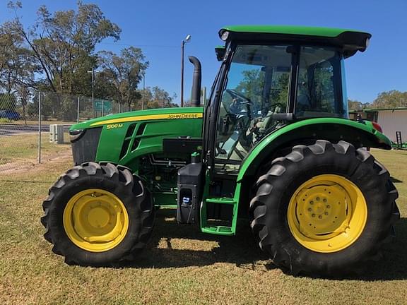 Image of John Deere 5100M equipment image 3