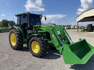 2022 John Deere 5100M Image