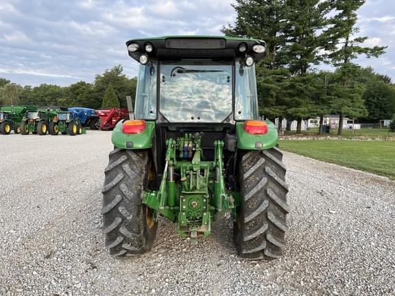 Image of John Deere 5100M equipment image 3