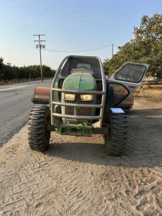 Image of John Deere 5100M equipment image 3