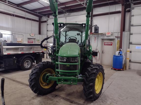 Image of John Deere 5100M Primary image