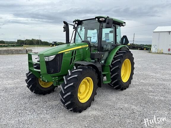 Image of John Deere 5100M equipment image 1