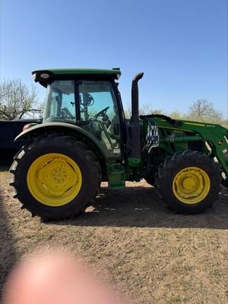 Image of John Deere 5100M equipment image 3