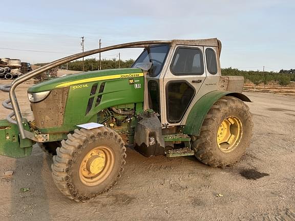 Image of John Deere 5100M Primary image