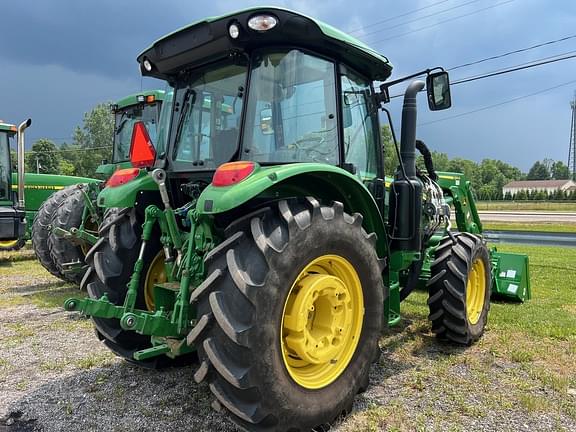Image of John Deere 5100M equipment image 4