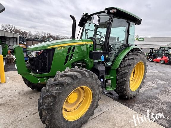 Image of John Deere 5100M equipment image 1