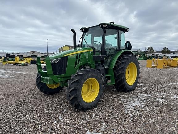 Image of John Deere 5100M equipment image 1