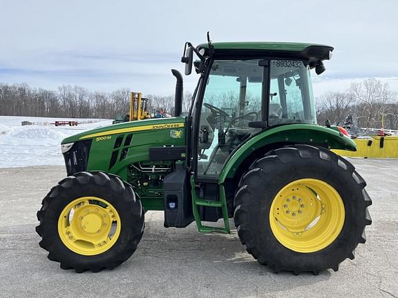 Image of John Deere 5100M equipment image 1