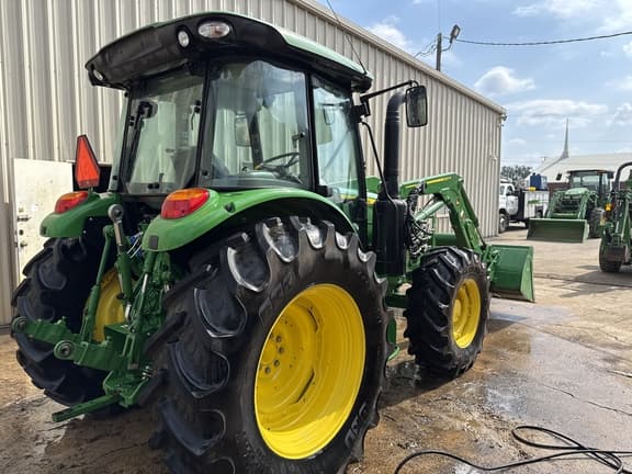 Image of John Deere 5100M equipment image 3