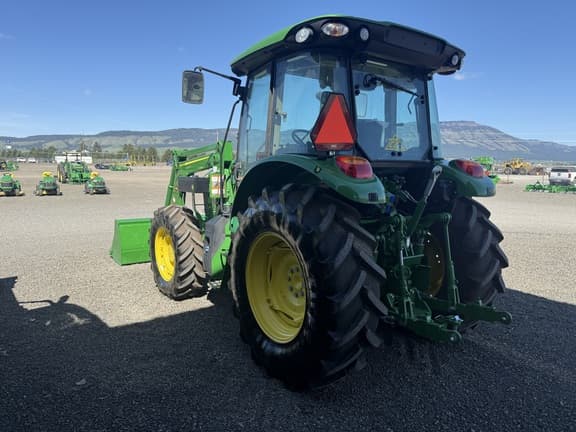 Image of John Deere 5100M equipment image 2