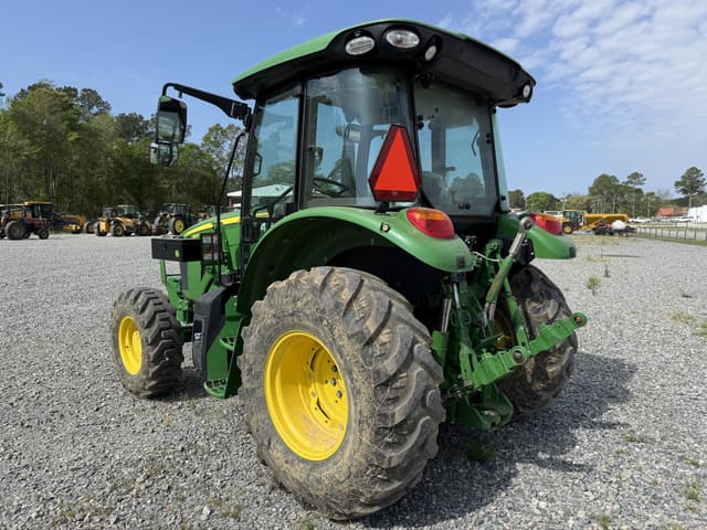 Image of John Deere 5100M equipment image 2