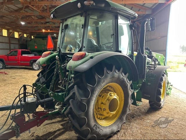 Image of John Deere 5100M equipment image 2