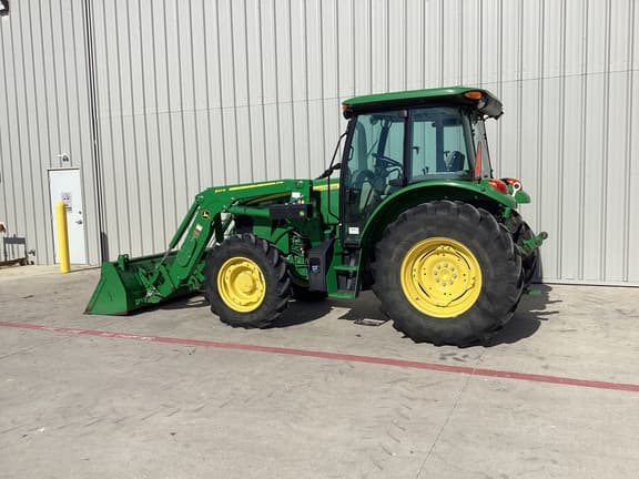 Image of John Deere 5100M equipment image 2