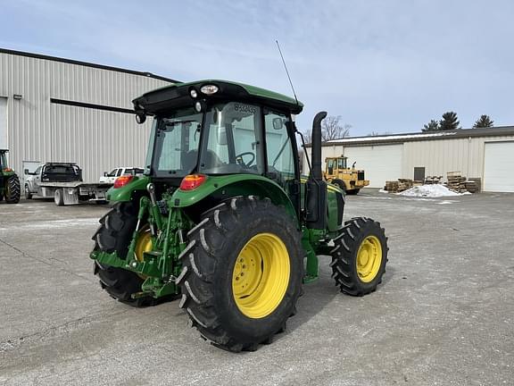 Image of John Deere 5100M equipment image 4