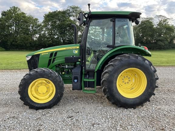 Image of John Deere 5100M equipment image 1
