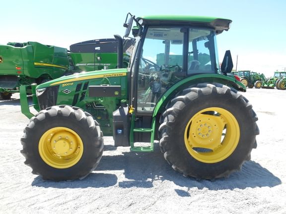 Main image John Deere 5100M