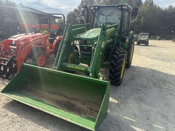 Image of John Deere 5100M equipment image 1