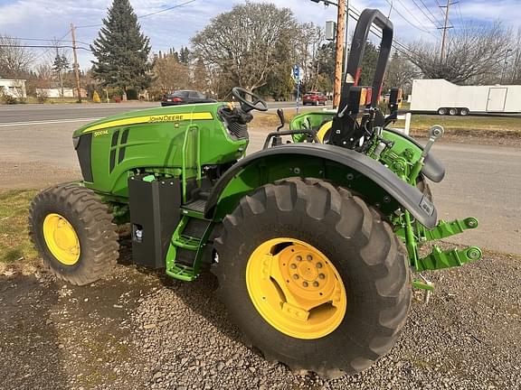 Image of John Deere 5100M equipment image 1