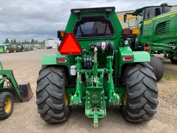 Image of John Deere 5100M equipment image 1