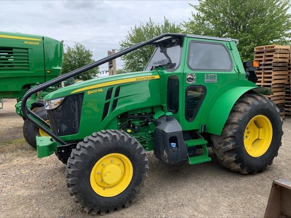 2022 John Deere 5100ML Equipment Image0