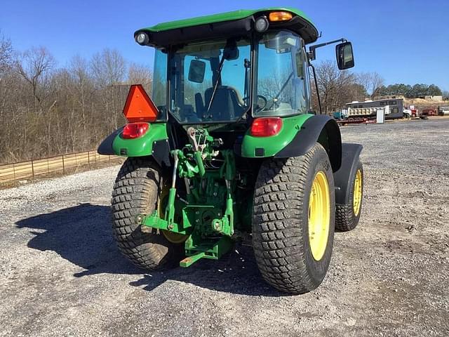 Image of John Deere 5105M equipment image 3